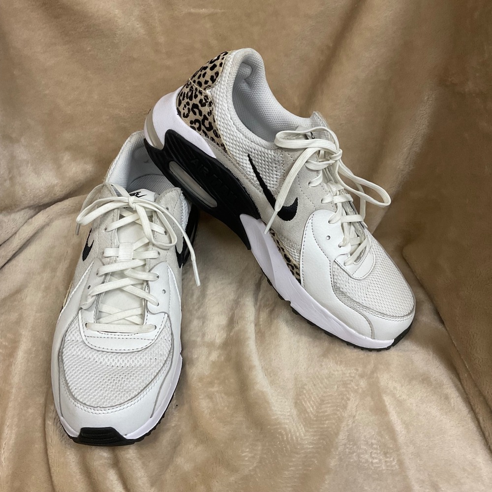 Nike Air Max Excee Sneakers Leopard Print Black White (W) Sz 9.5